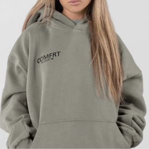 Comfrt Oversized Hoodie
